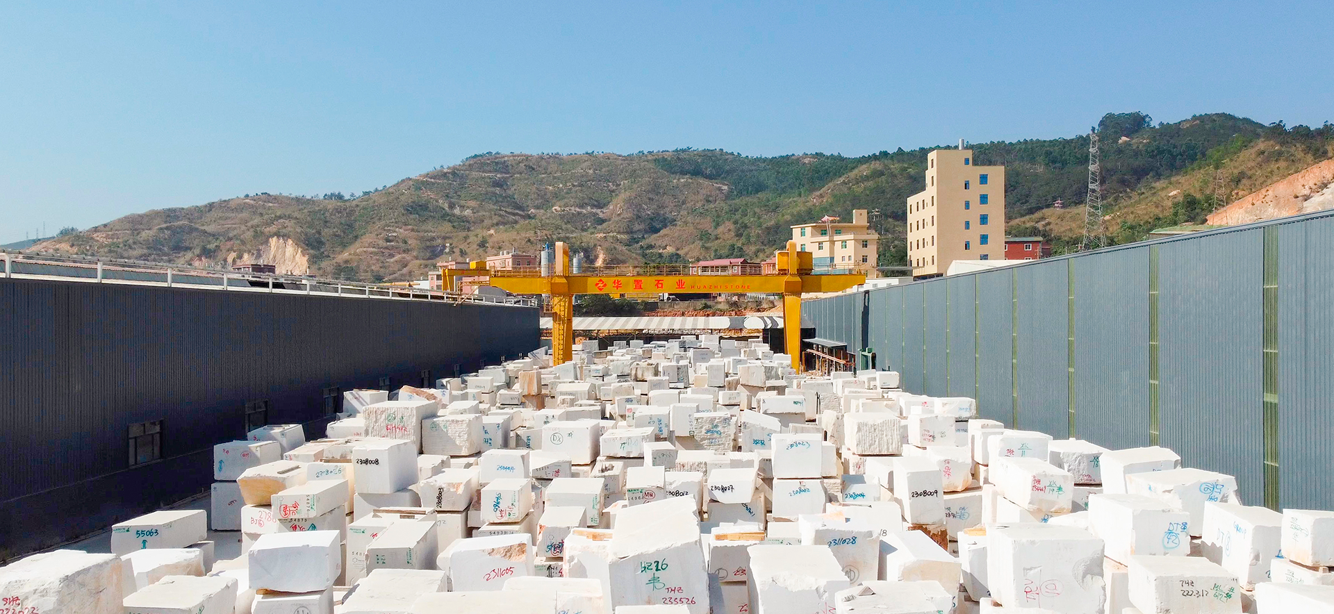 水(shuǐ)頭荒料廠(chǎng)庫